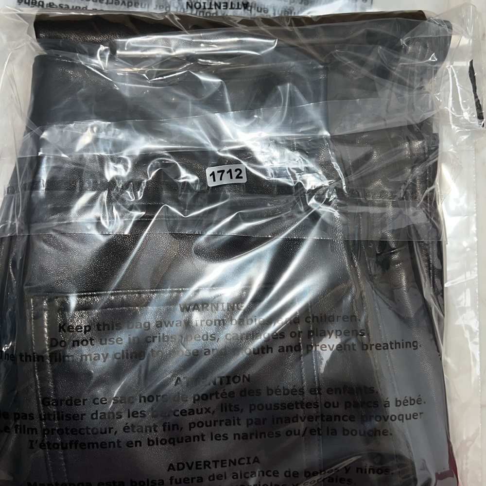 MODA INTERNATIONAL 100% Black Leather Lined Pants Size 6 - Picture 14 of 14